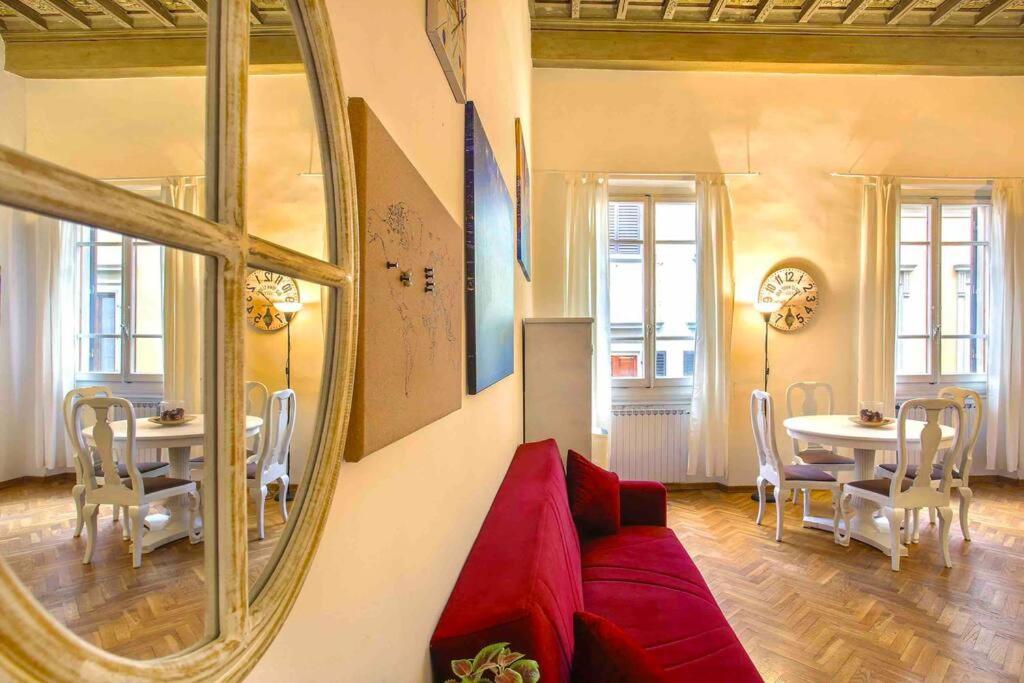 Hidden Gem Near Ponte Vecchio & Piazza Del Duomo Appartement Florence Buitenkant foto